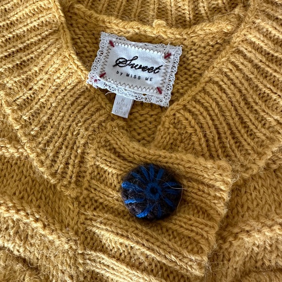 Miss Me Sweater - Picture 2 of 5